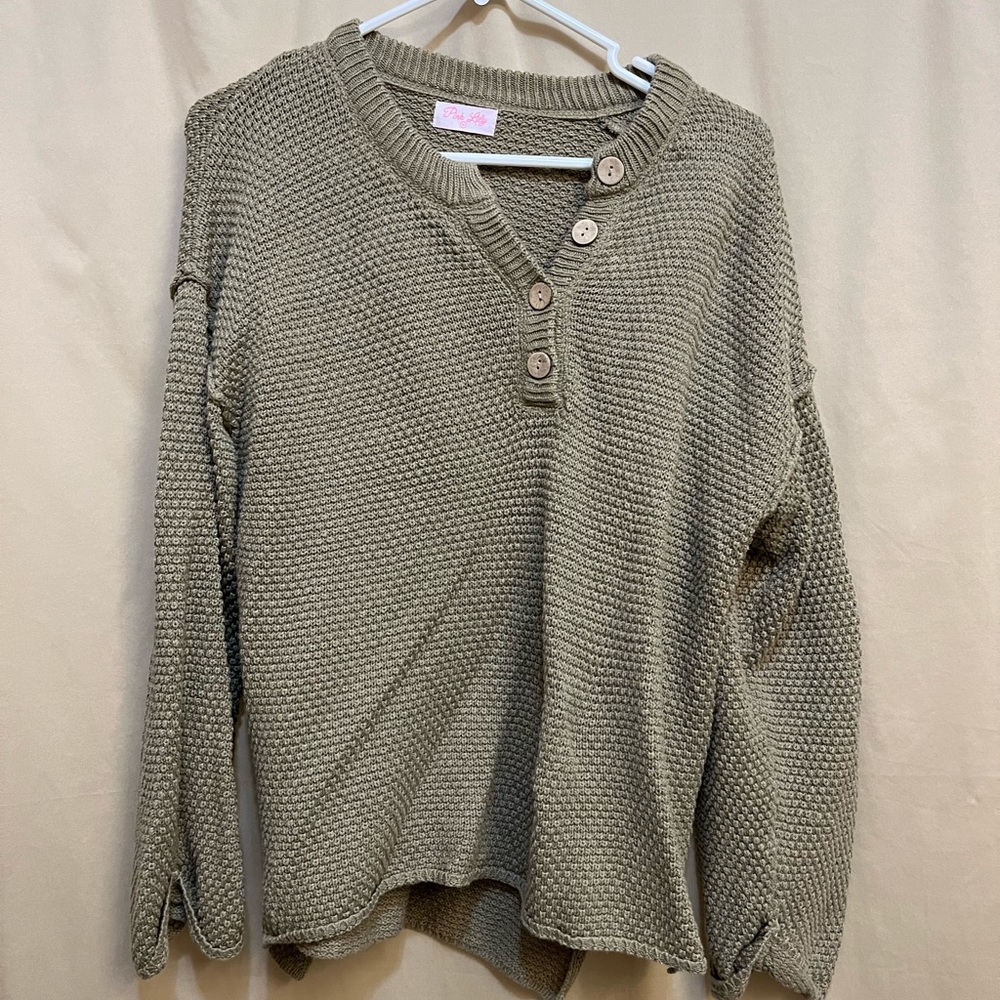 Pink lily sweater